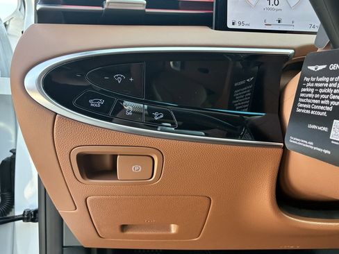 New 2026 Genesis GV70 2.5T Advanced image 23