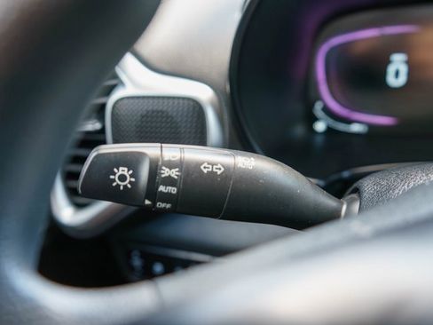 Used 2023 Kia Soul LX image 23