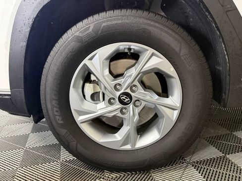 Certified 2023 Hyundai Tucson SEL AWD/4WD image 10