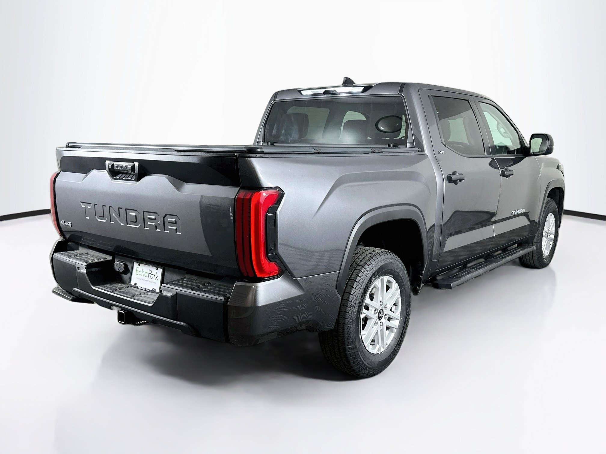 Used 2024 Toyota Tundra SR5 AWD/4WD image 9