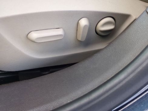 Used 2016 Buick Regal Premium image 16