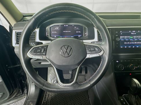 Used 2022 Volkswagen Atlas SE FWD image 15