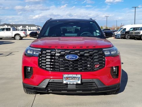 New 2026 Ford Explorer ST w/ Sun And Sound Package image 5