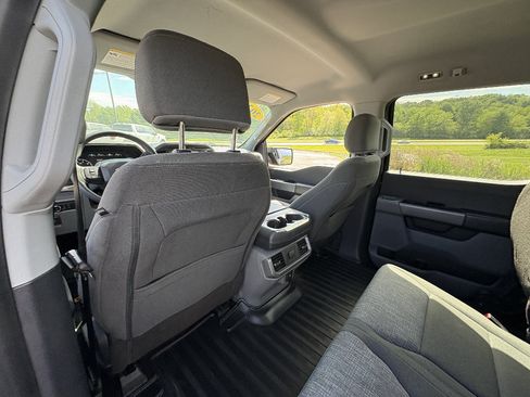Used 2021 Ford F150 XLT AWD/4WD image 18