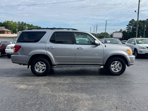 Used 2001 Toyota Sequoia Limited RWD image 8