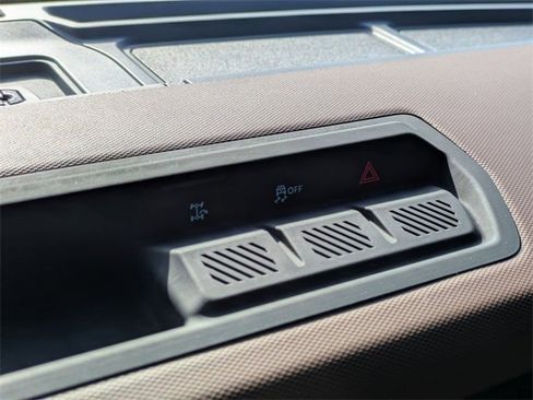 Used 2024 Ford Bronco Outer Banks image 27