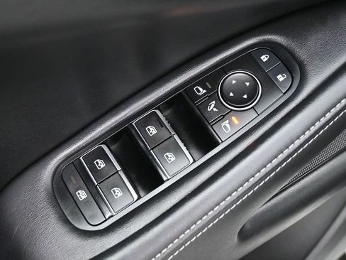 Used 2023 INFINITI QX60 Luxe w/ Cargo Package FWD image 4