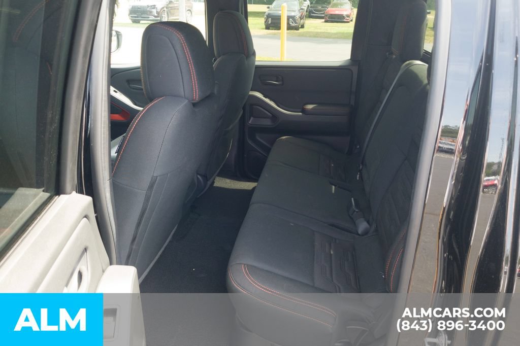 Used 2026 Nissan Frontier PRO-4X AWD/4WD image 17