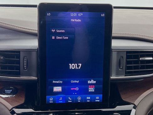 Used 2022 Ford Explorer King Ranch w/ Class IV Trailer Tow Package image 22