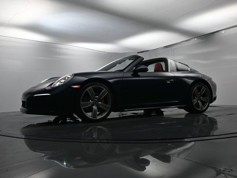 Used 2019 Porsche 911 Targa 4S image 54