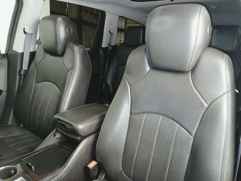 Used 2017 Chevrolet Traverse Premier w/ LPO, 'HIT The Road' Package AWD/4WD image 11