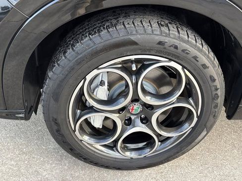 Used 2024 Alfa Romeo Tonale Ti image 15