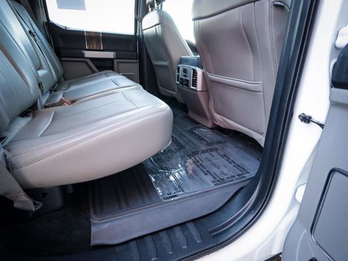 Used 2018 Ford F150 Lariat w/ Equipment Group 502A Luxury image 31