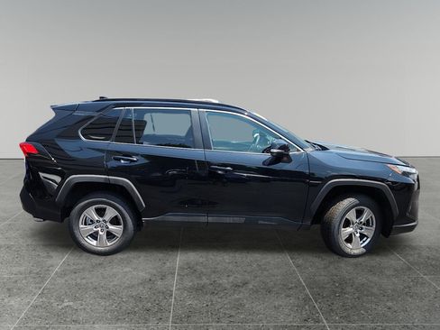 Certified 2024 Toyota RAV4 XLE FWD image 8