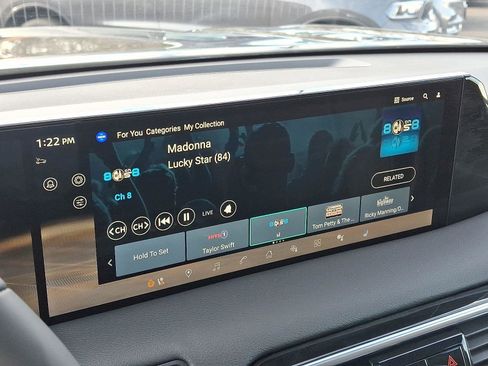 Used 2025 Nissan Armada Platinum Reserve w/ Convenience Package image 20