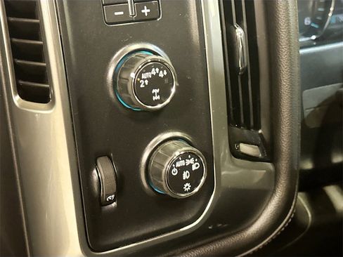 Used 2017 Chevrolet Silverado 1500 LTZ Z71 w/ LTZ Plus Package image 10