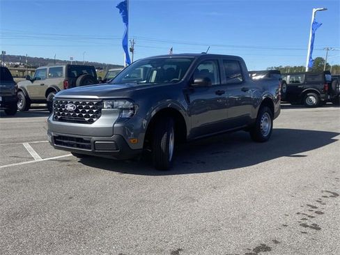 New 2025 Ford Maverick XL image 5