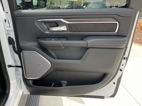 New 2026 RAM 1500 Laramie AWD/4WD image 25