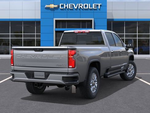 New 2026 Chevrolet Silverado 3500 High Country AWD/4WD image 5