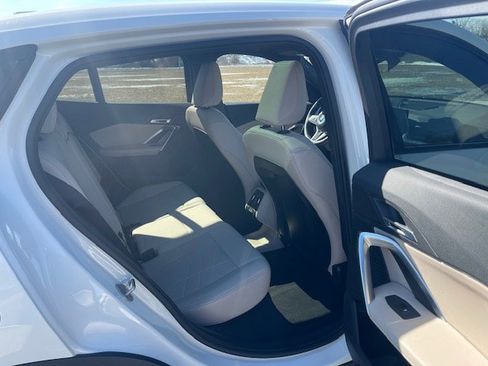 Used 2025 BMW X2 xDrive28i image 13