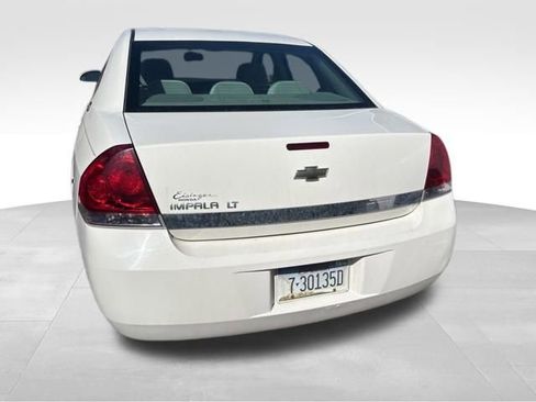 Used 2008 Chevrolet Impala LT FWD image 16