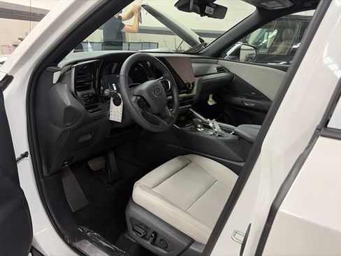 New 2026 Lexus TX 350 AWD image 15