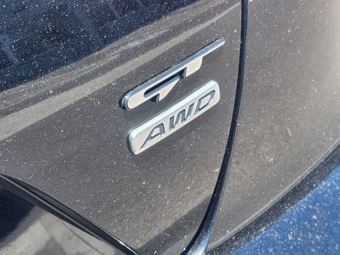 Used 2018 Kia Stinger GT2 AWD/4WD image 11