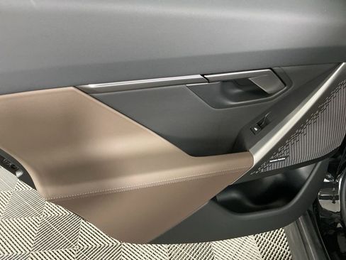 Certified 2024 BMW 530i w/ Premium Package image 28