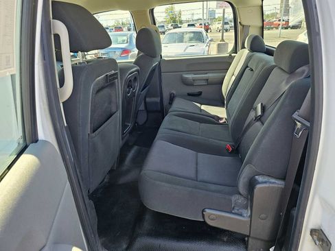 Used 2013 Chevrolet Silverado 2500 W/T image 16