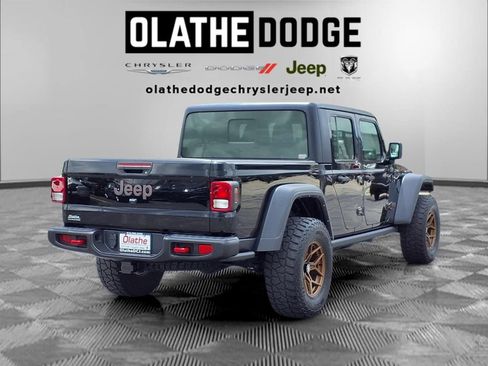 Used 2021 Jeep Gladiator Rubicon w/ Cold Weather Group AWD/4WD image 27