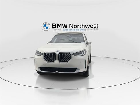 New 2026 BMW X3 xDrive30 w/ Premium Package image 8