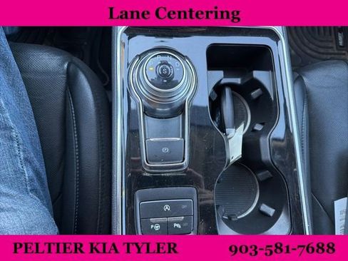 Used 2020 Ford Edge Titanium w/ Equipment Group 301A image 23