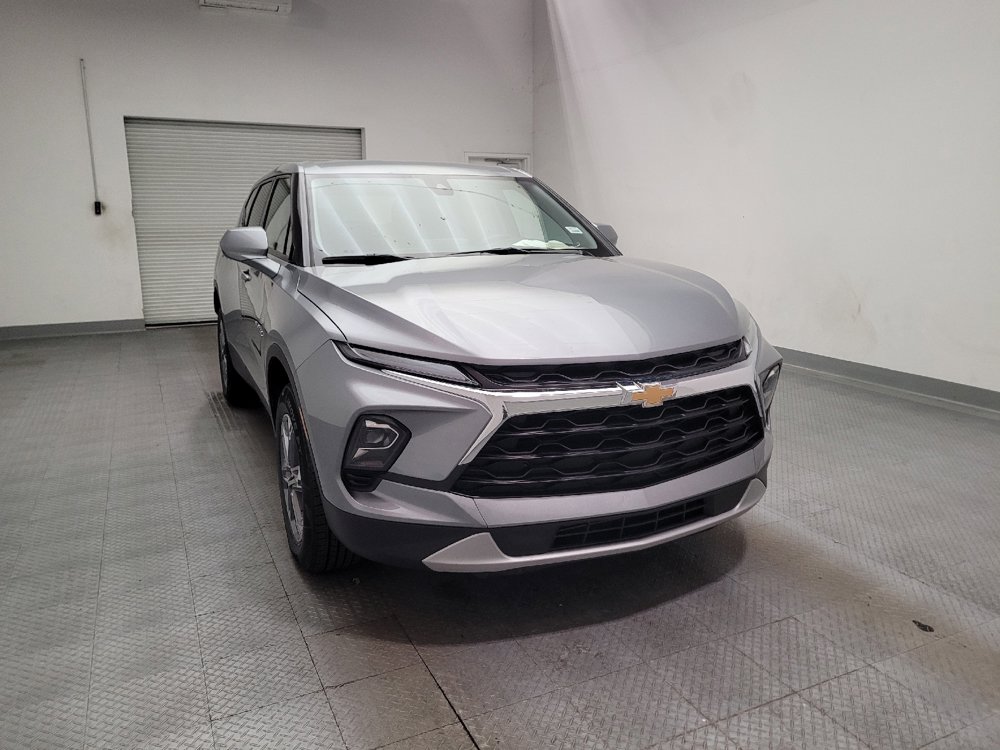 Used 2025 Chevrolet Blazer LT FWD image 14