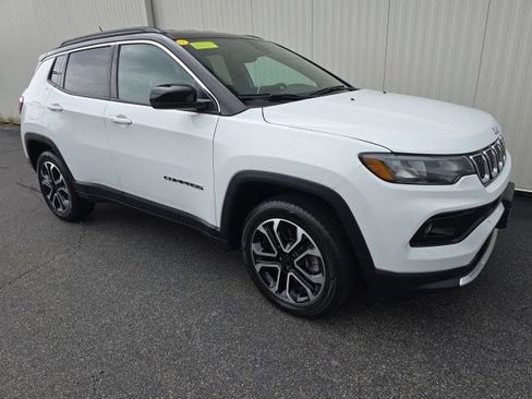 Used 2024 Jeep Compass Limited AWD/4WD image 1