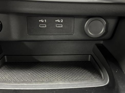 Used 2024 Nissan Rogue SV image 21