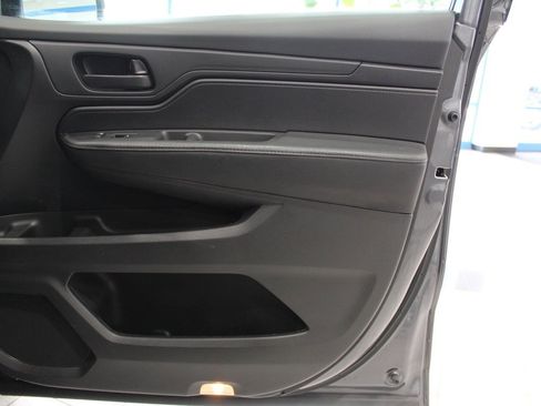 Certified 2024 Honda Odyssey EX-L image 24