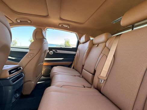 New 2026 Genesis GV80 2.5T Advanced image 12