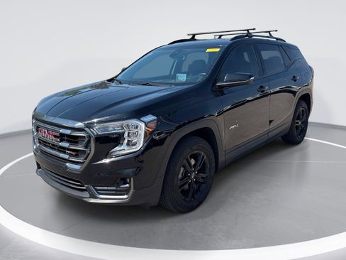 Used 2023 GMC Terrain AT4 w/ Infotainment Package II image 3