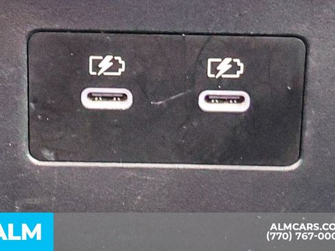 Used 2024 Nissan Rogue SV FWD image 54