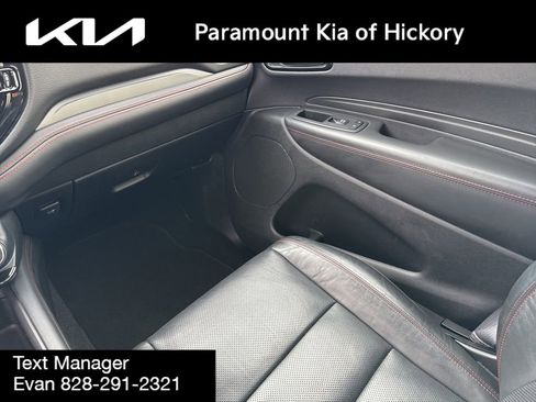 Used 2024 Dodge Durango GT image 31