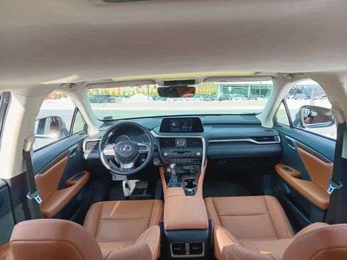 Used 2022 Lexus RX 350L Premium w/ Premium Package image 23