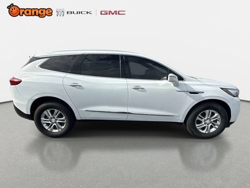 Used 2019 Buick Enclave Essence FWD image 2