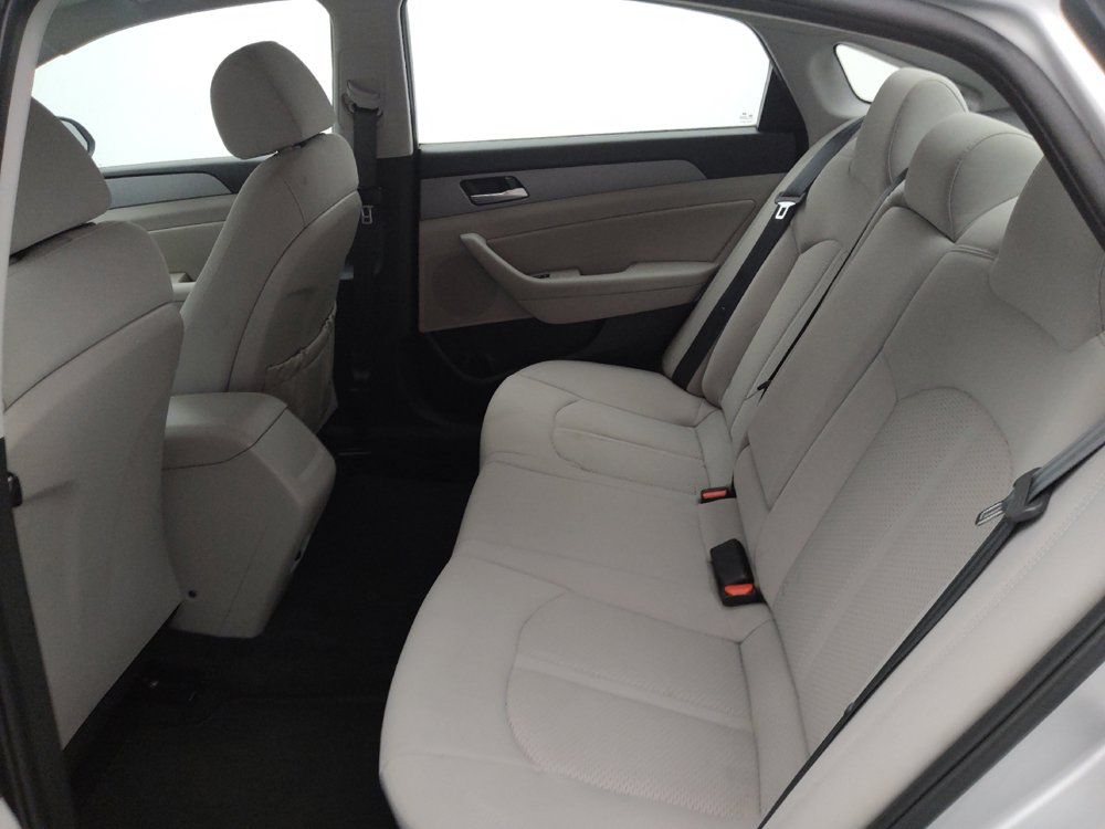 Used 2018 Hyundai Sonata SEL FWD image 18