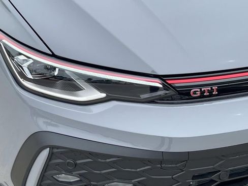 New 2026 Volkswagen GTI SE FWD image 8