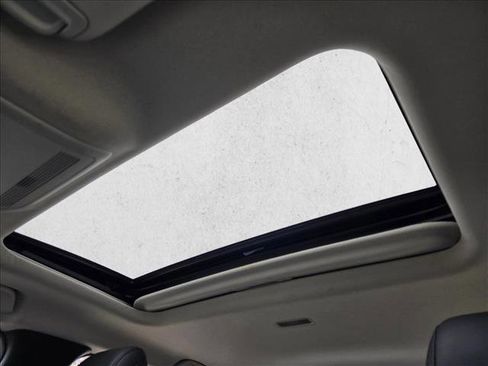 Used 2024 MAZDA MAZDA3 s image 15