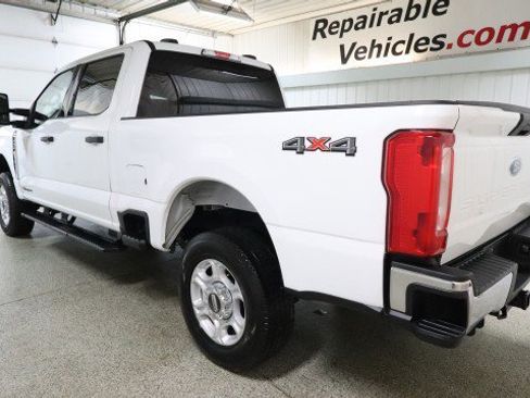Used 2026 Ford F250 XLT image 3