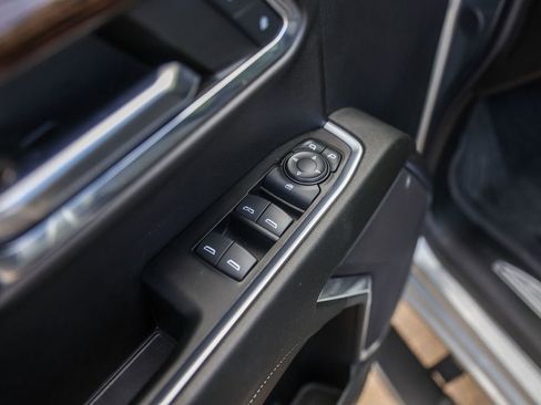 Used 2024 GMC Sierra 1500 Elevation image 24