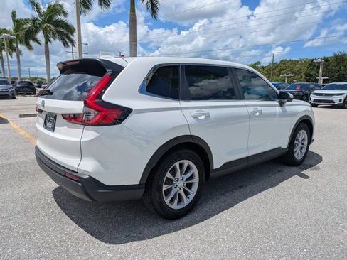 Used 2024 Honda CR-V EX-L image 5