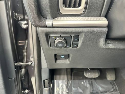 Certified 2025 Ford Expedition Max Active image 41