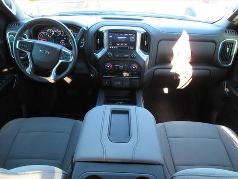 Used 2021 Chevrolet Silverado 1500 RST w/ Safety Package image 13